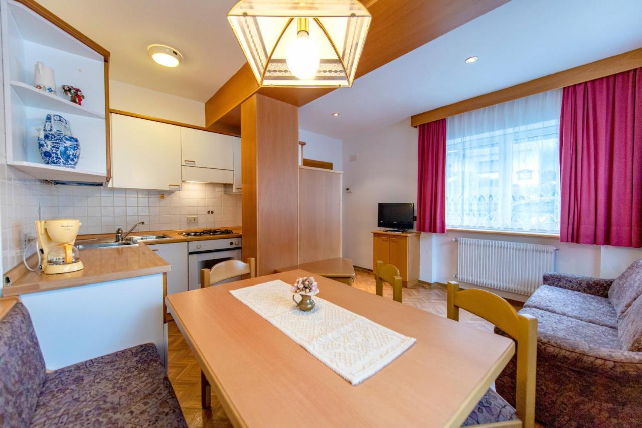 Apartments Jasmin Selva di Val Gardena Luaran gambar