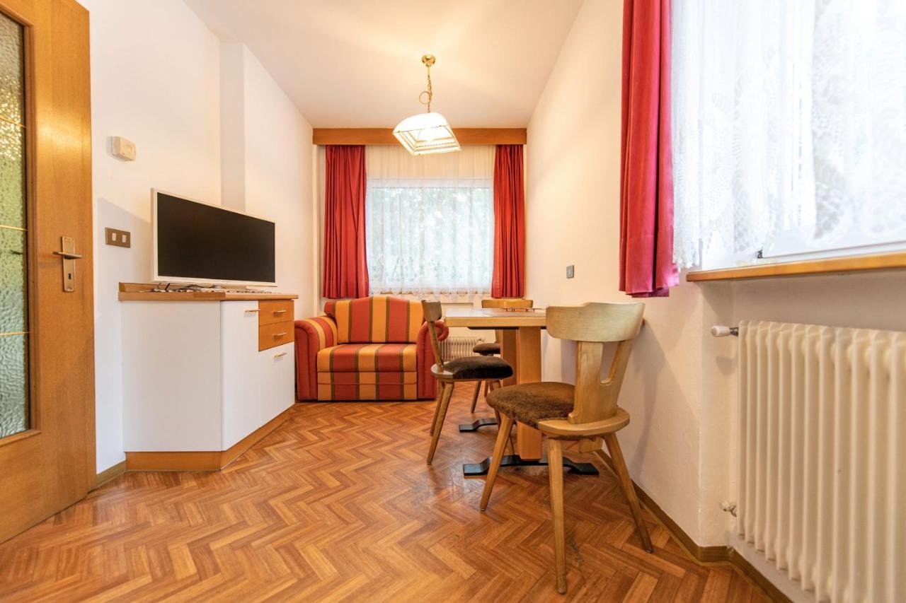 Apartments Jasmin Selva di Val Gardena Luaran gambar