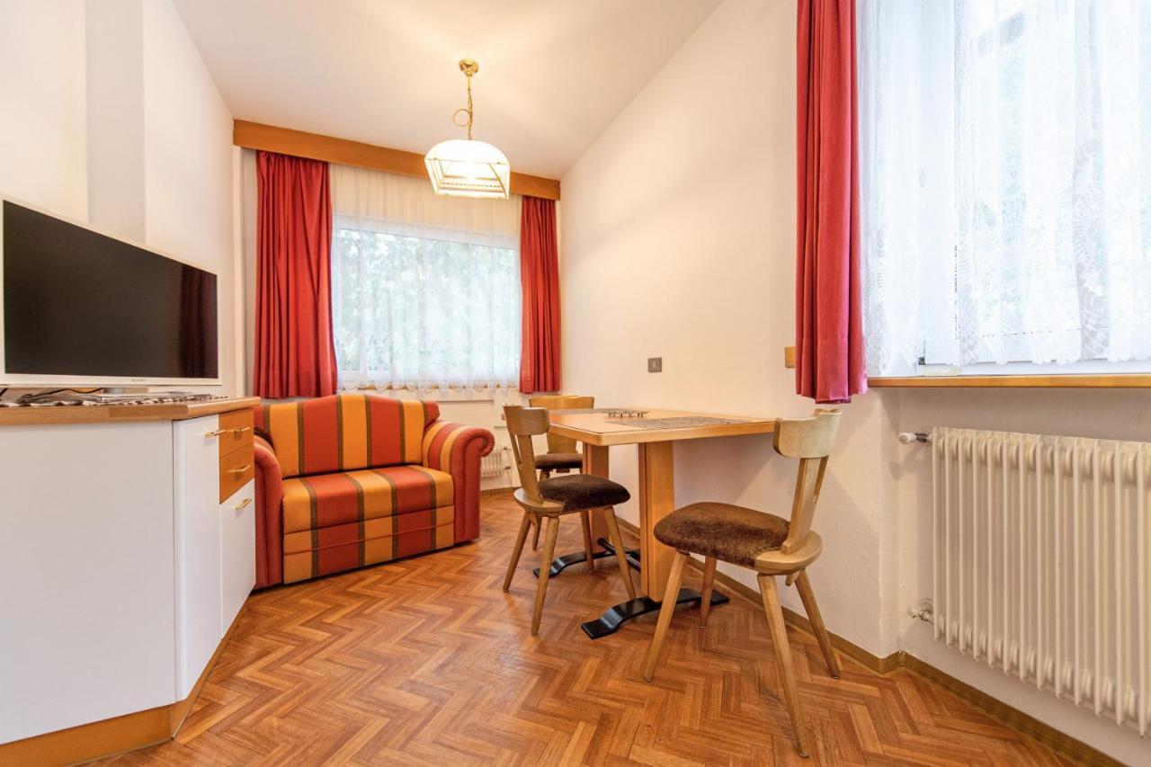 Apartments Jasmin Selva di Val Gardena Luaran gambar