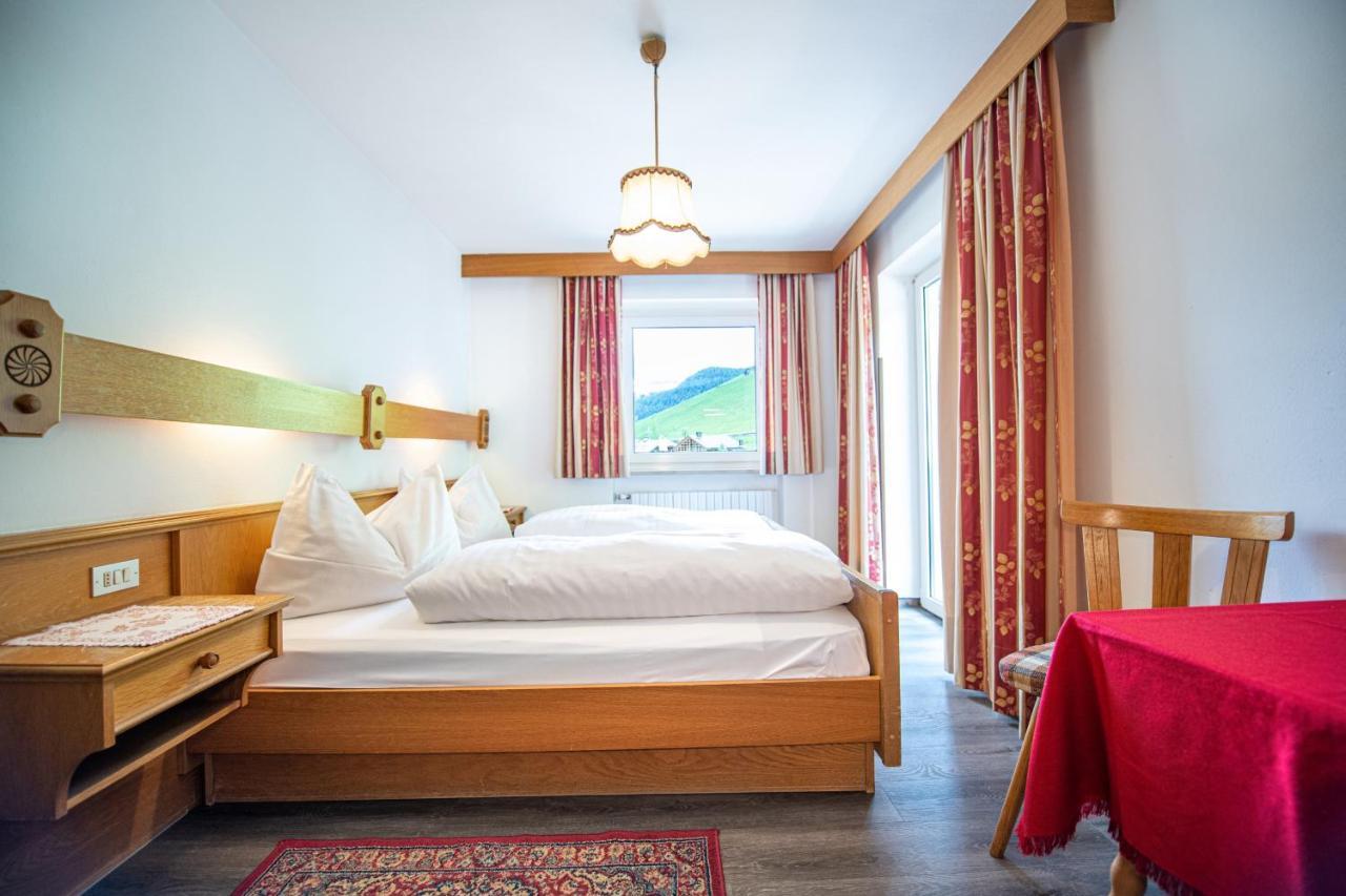Apartments Jasmin Selva di Val Gardena Luaran gambar